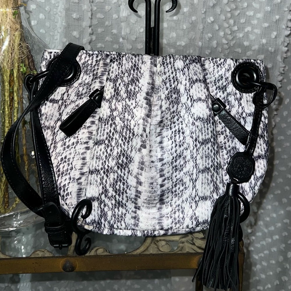 Vince Camuto
